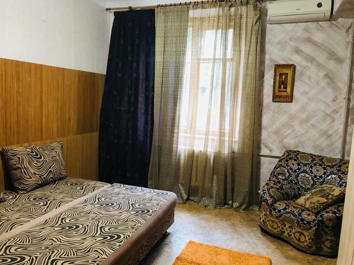 1 Room Apartment Odessa Ngoại thất bức ảnh